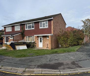 3 bedroom semi-detached house to rent - Photo 1