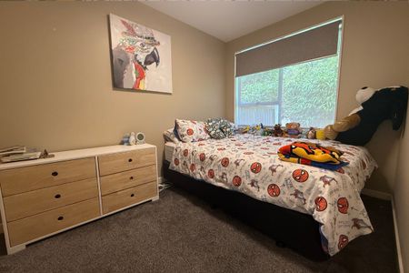 Modern, Private & Spacious – 3 Bedroom Home on Quiet Back Section - Photo 5