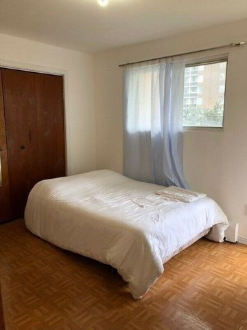 For Lease - 2015 Davenport Road Unit# 5, Toronto, Ontario - Photo 2