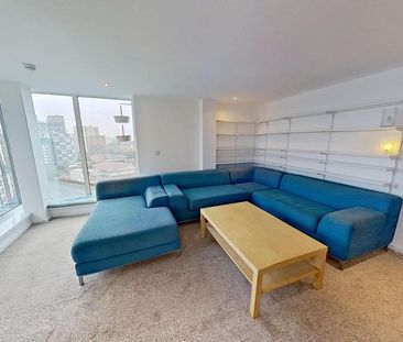 2 bedroom flat to rent - Photo 1