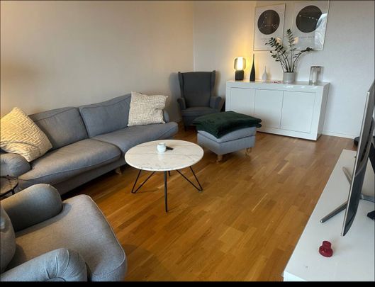 Sandfjärdsgatan, Årsta - Foto 1