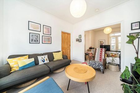 3 bedroom house to rent - Photo 2