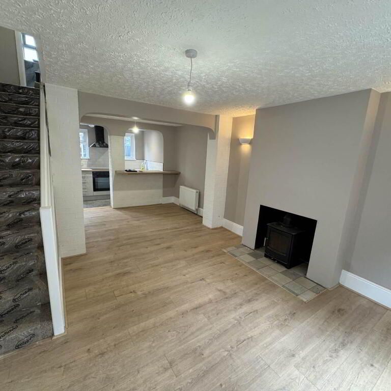 24 Helen Street, Crumlin, BT29 4XT - Photo 1