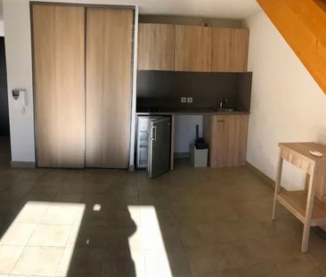 Location Appartement 2 pièces 55m² NIMES 30900 - Photo 1