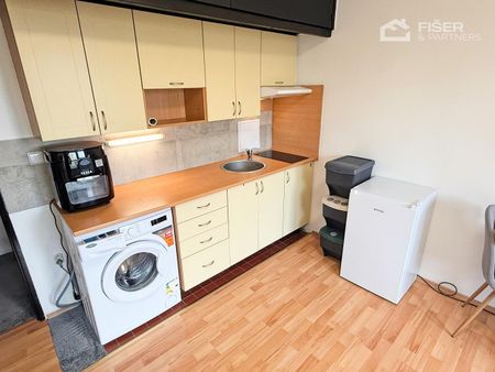 Pronájem bytu 1+kk 30 m² - Фото 2