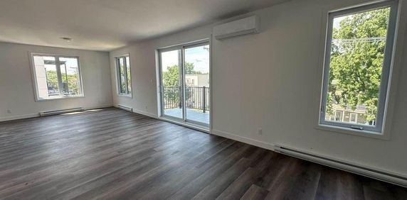 Studio 3 1/2 4 1/2 5 1/2 construction neuve Unit Disponible pour 1 Juillet 2026 - Photo 2