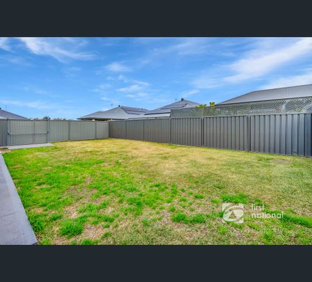 11 Fairway Street, Rutherford, NSW 2320 - Photo 1