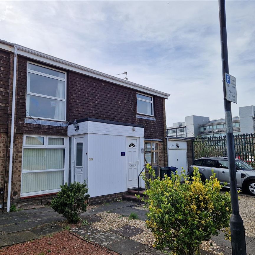 2 bed flat to rent in Trentham Avenue, Newcastle Upon Tyne, NE7 - Photo 1