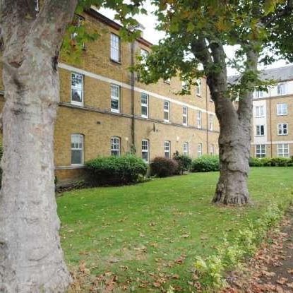 Cheviot Court, Avonley Road, SE14 - Photo 1