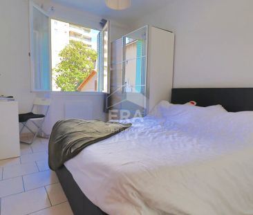 A vendre en exclusivité Appartement Marseille 2 pièces Traversant -... - Photo 2