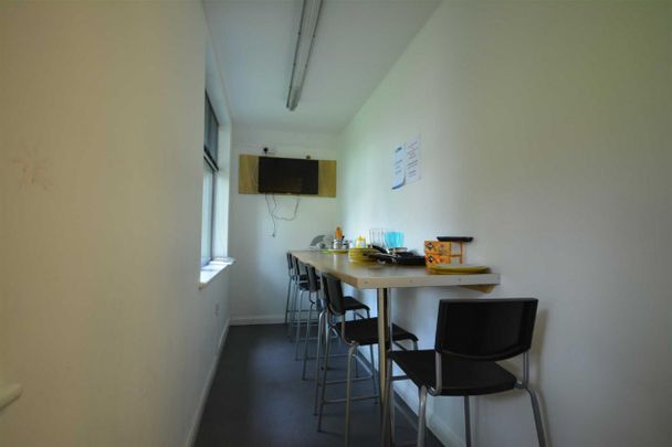 1 bed Studio for Rent - Photo 1