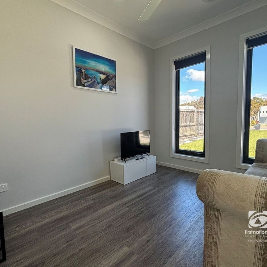 WATERFRONT LIVING - Photo 1