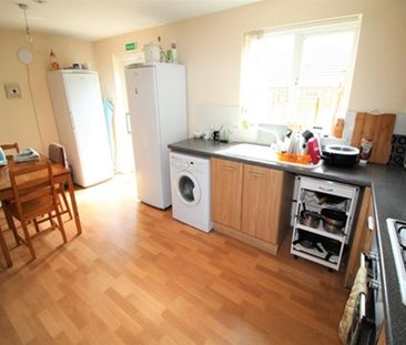 1 bedroom house of multiple occupation to rent - Photo 4