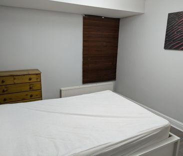 1 Bed Flat, Kingfisher Place, RG1 - Photo 6