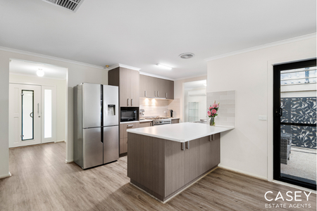 17 Briarley Court, Hampton Park - Photo 3