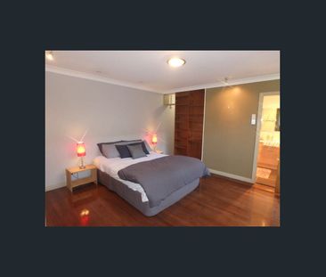 PRIVATE RAIN-FOREST RETREAT - Photo 4