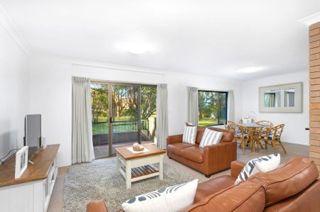 Coastal Convenience Meets Easy Living - Photo 4