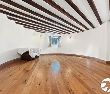 3 bedroom barn conversion to rent - Photo 3