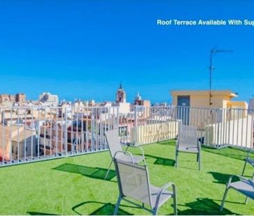 Luxury penthouse for rent in Málaga, Spain - Photo 6
