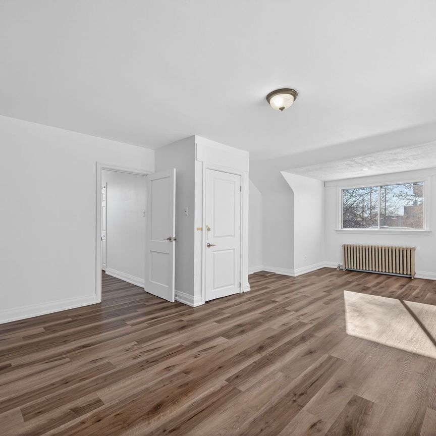 For Lease - 17 Southbourne Avenue Unit# Upper, Toronto, Ontario - Photo 1