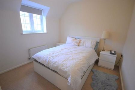 2 bedroom duplex to rent - Photo 3