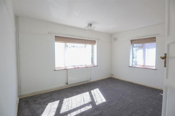 2 bedroom maisonette to rent - Photo 1
