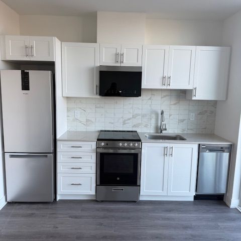 For Lease - B302-715 DAVIS Drive, Newmarket, Ontario - Photo 1