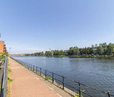 Schooner Wharf, Cardiff Bay, CF10 - Photo 3