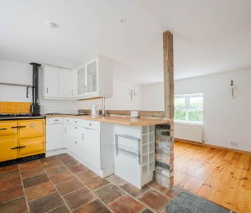 Lichen Cottage, 17 The Hill, Groomsport, BT19 6JS - Photo 4