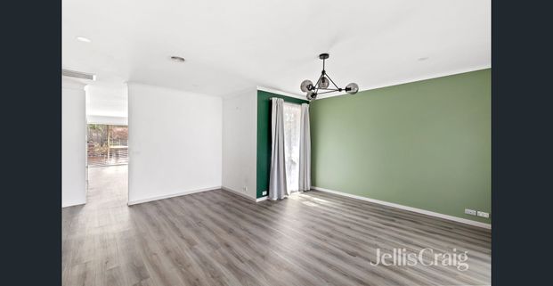 Effortless Living in a Prime Watsonia Location - Photo 1
