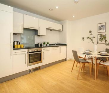 2 bedroom apartment to rent - Photo 3