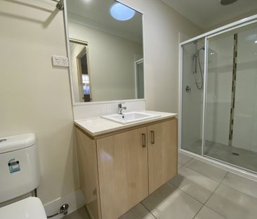 Peaceful & Perfectly Positioned Duplex - Photo 6