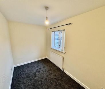 26 Greenville Street, Belfast, BT5 5AG - Photo 6