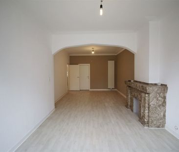 Gelijkvloers appartement aan het groene Kroonplein. - Photo 6