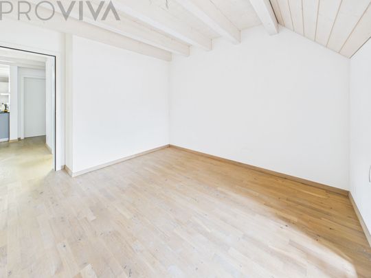 Attraktive 5,5-Zimmer-Wohnung mit Galerie im Dachgeschoss - Foto 1