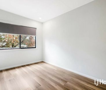 Stunning Renovated Home with 6.6 Kw Solar Panels - Photo 5