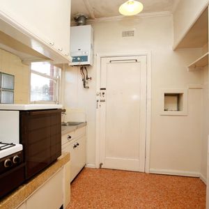 4/7 Elm Street, Hawthorn VIC 3122 - Photo 2