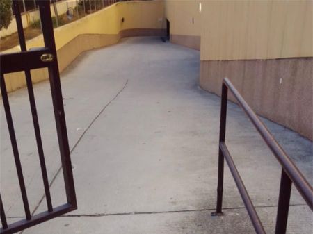 Piso de alquiler en Calle Avenida de Gregorio Prieto, 10, El Tejar - Hacienda Bizcochero - Photo 2