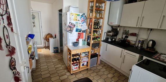 Location Appartement 2 pièces 53m² RIOM 63200 - Photo 2
