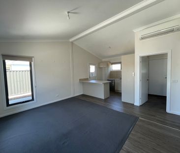 Three bedroom Townhouse - Photo 1