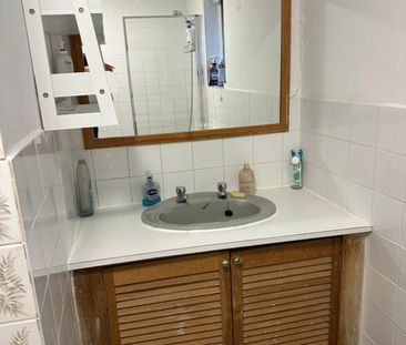 Room 1, 25 Springfield Road, Guildford, Surrey GU1 4DW - Photo 5