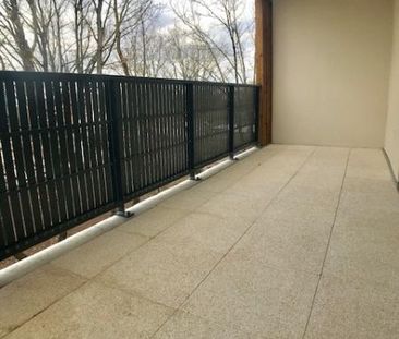 Location Appartement 3 pièces 64m² COLOMIERS 31770 - Photo 6