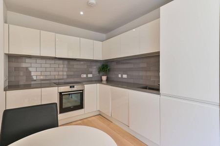 Studio to rent - Photo 5