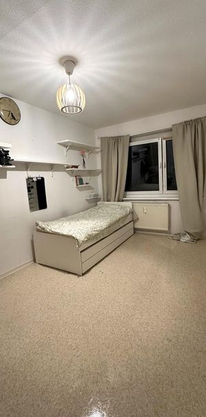 Zimmer zu vermieten – zentral bei Alexanderplatz - Photo 1