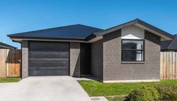 Modern Home in a Quiet Location, Available Now! - Photo 1