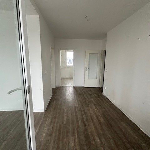 Demnächst frei! 3-Zimmer-Wohnung in Solingen Mitte - Photo 1