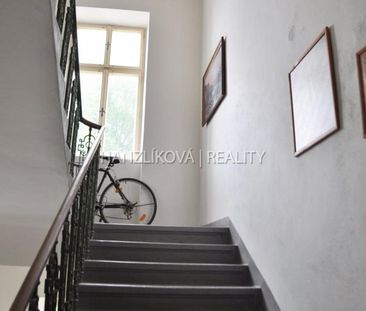 Pronájem bytu 3+1 62 m2 - Fotografie 4