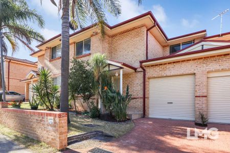 “FULL BRICK TOWNHOUSE, NEAR AUBURN CBD” - Photo 5