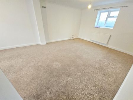 2 bedroom detached house to rent - Photo 4