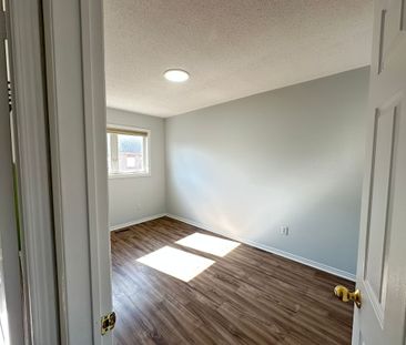 For Lease - 3918 Zenith Court, Mississauga, Ontario - Photo 6